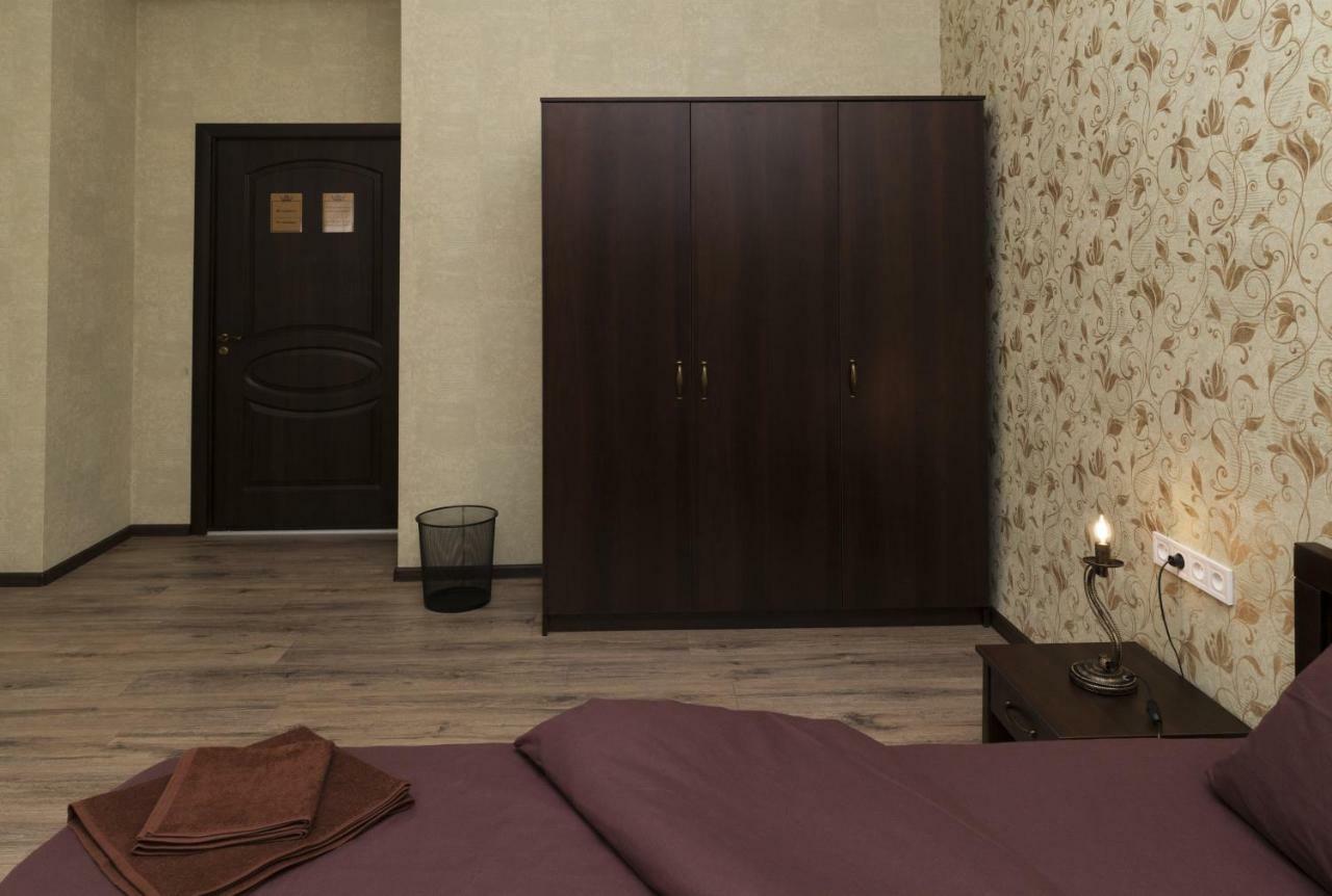 Apartment Vechnye Tsennosti Odessa Buitenkant foto